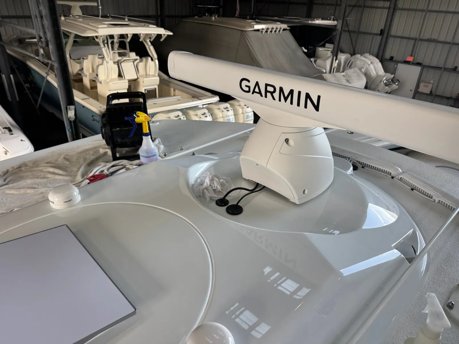 Garmin open-array radar on a hardtop